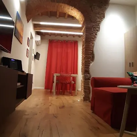 Il Paradiso Sopra Le Nuvole * Peccioli