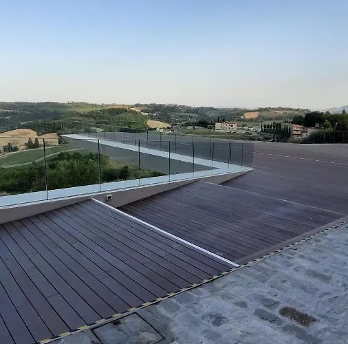 Il Paradiso Sopra Le Nuvole 페치올리